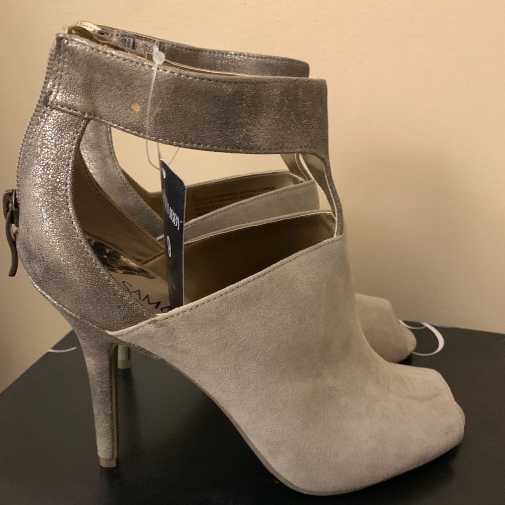 Sz 9 Peep Toe Bootie 4in High Heel NWT & Box